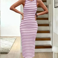 Sorella™ Kleid mit Zeitlosen Streifen und Seitlichem Schlitz in Lila