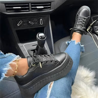 Wilgie - Bequeme Schnürschuhe in Schwarz