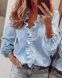 Katharina | Damen Elegante Wickelbluse Mit Rüschenbesatz in Blau