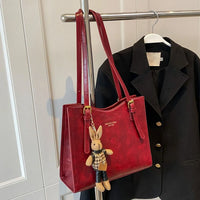 CharmTote | Damen Schultertasche Charmant Elegant Alltag Modern in Weinrot