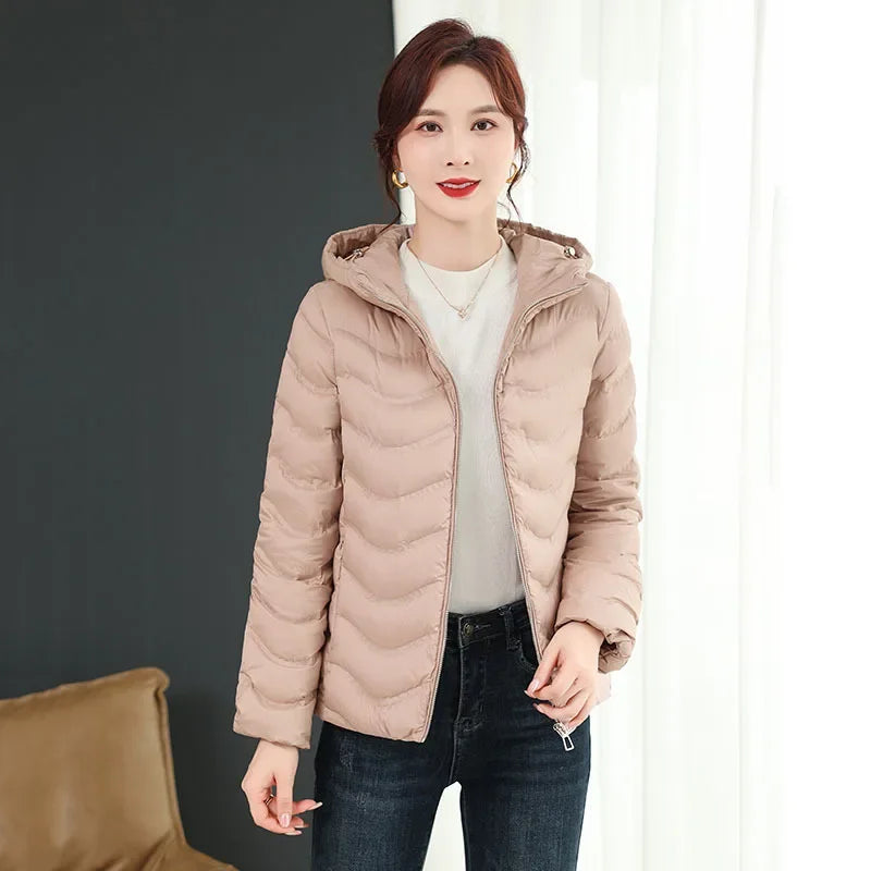 Donnelly- Leichte Damen Daunenjacke mit Kapuze
