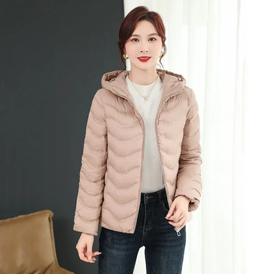 Donnelly- Leichte Damen Daunenjacke mit Kapuze