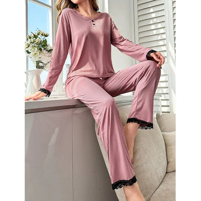 Althea- Langärmliges Oberteil und Pyjama für Damen