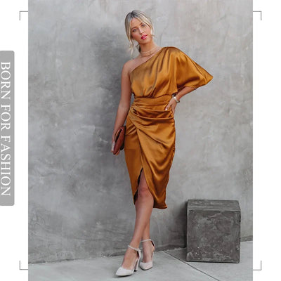 Gerda - Sinnliches Partykleid mit seidigem Glanz für Damen