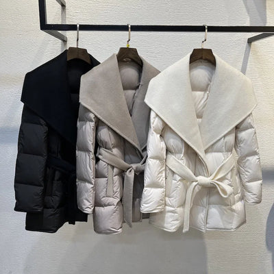 Briella- Damen Woll-Daunenjacke mit Gürtel