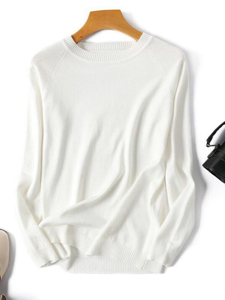 Stilvoller gestreifter Strickpullover mit Rundhalsausschnitt für Damen | Ideal für den Winter