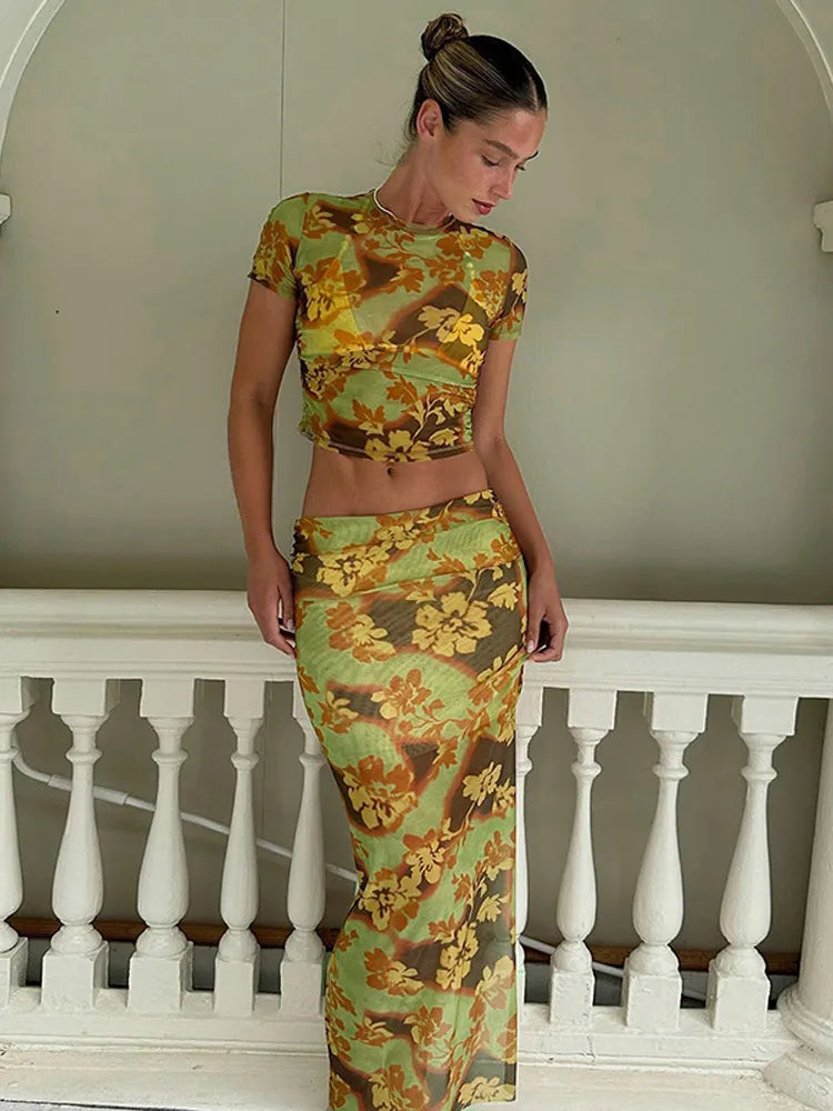 Frida | Damen Set Weste und Rock in Elegantem Spitzen-Design