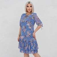 Évelyne™-Kleid mit Zartem Blumenmuster und 3/4-Ärmeln in Blau