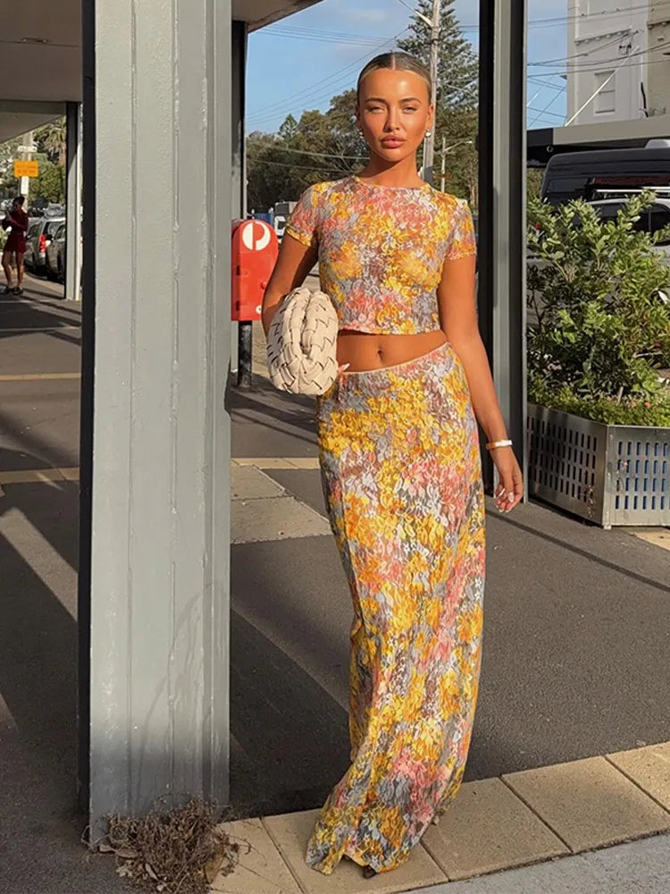 Frida | Damen Set Weste und Rock in Elegantem Spitzen-Design