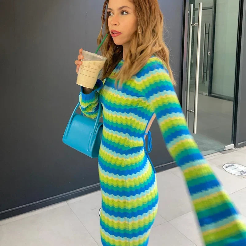 Maja | Lebendiges Strickkleid mit langen Ärmeln für Damen