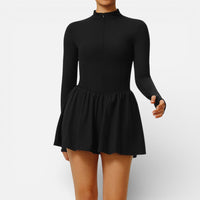 Jana | Damen Sportkleid Langarm Stehkragen Integrierte Shorts Aktiv in Schwarz