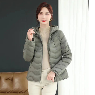 Donnelly- Leichte Damen Daunenjacke mit Kapuze