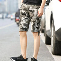 Frontier™ Cargo-Shorts mit Camouflage-Muster und Funktionellen Cargotaschen in Graues Camouflage
