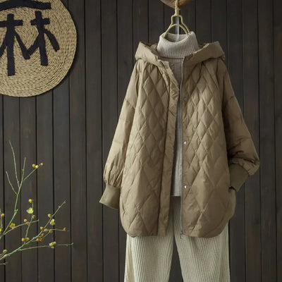 Gertrud- Warme Lässige Daunenjacke mit Kapuze
