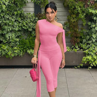 Odessa™ Set mit One-Shoulder-Bluse und Eleganter Caprihose in Rosa