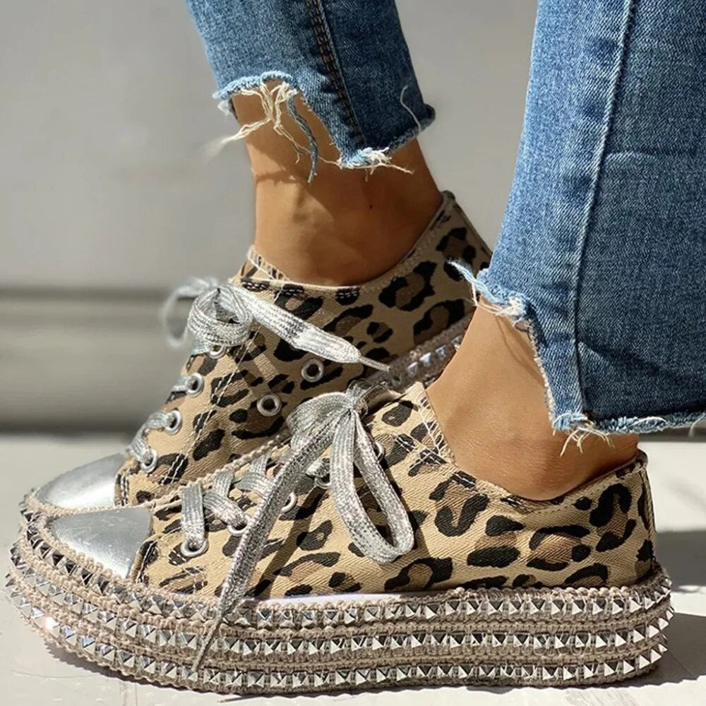 Damen Sneaker für den Sommer mit Leopardenmuster