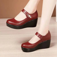 Mary™ Plateau-Absatzschuhe mit verstellbarem Verschluss in Rot
