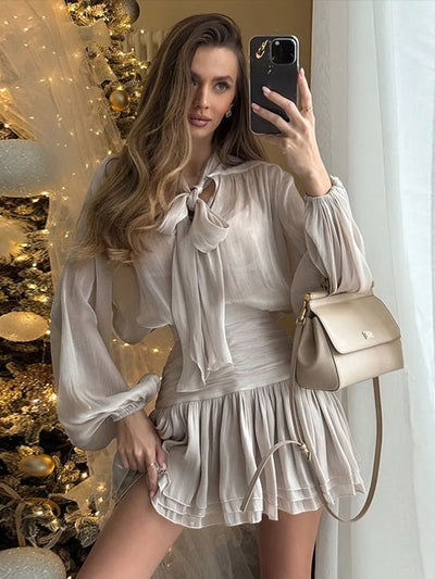 Ada | Damen Set mit Bogen Schnürung und Plissee Rock