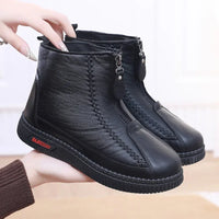 SoftTherm™-Stiefel mit Gefüttertem Innenfutter und Rutschfester Sohle in Schwarz