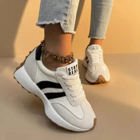Revora™ Sneaker mit Retro-Design und langanhaltendem Komfort in Weiß