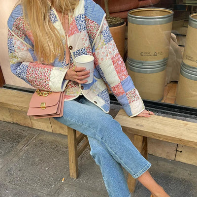 Harpij | Gewatteertes Patchwork-Jacke mit Blumen- und Gingham-Prints