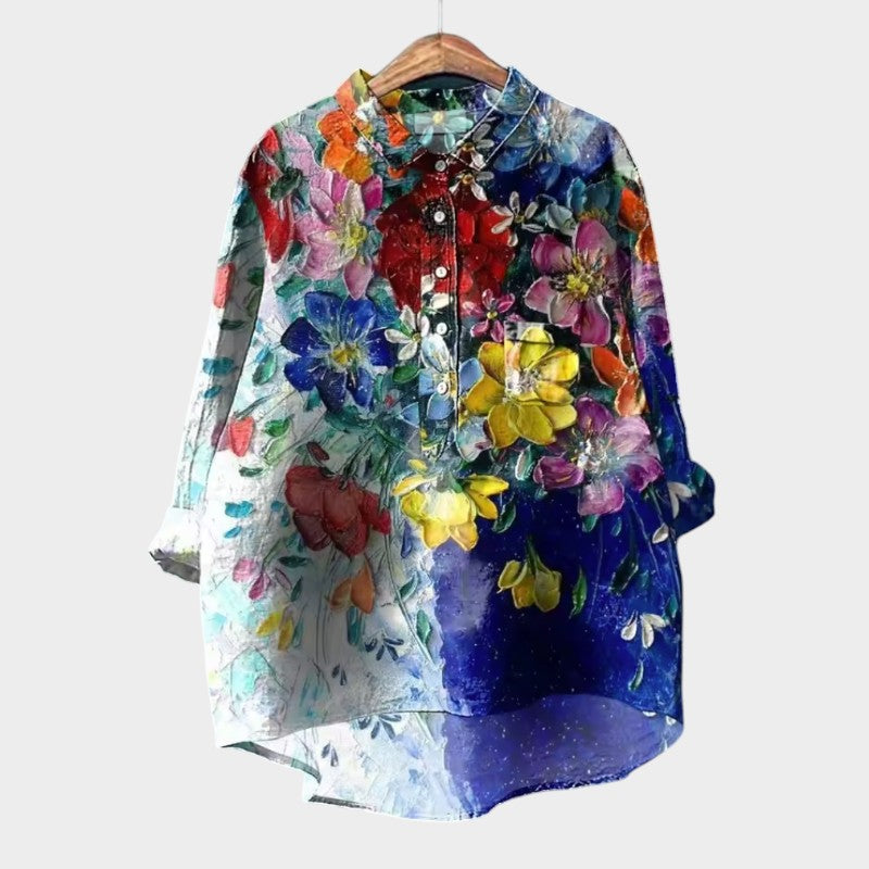 Sigrun-  Stilvolle Bluse mit floralen Akzenten