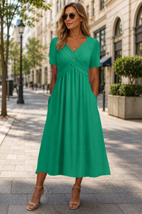 Helena | Elegantes A-Linien Midikleid in Grün