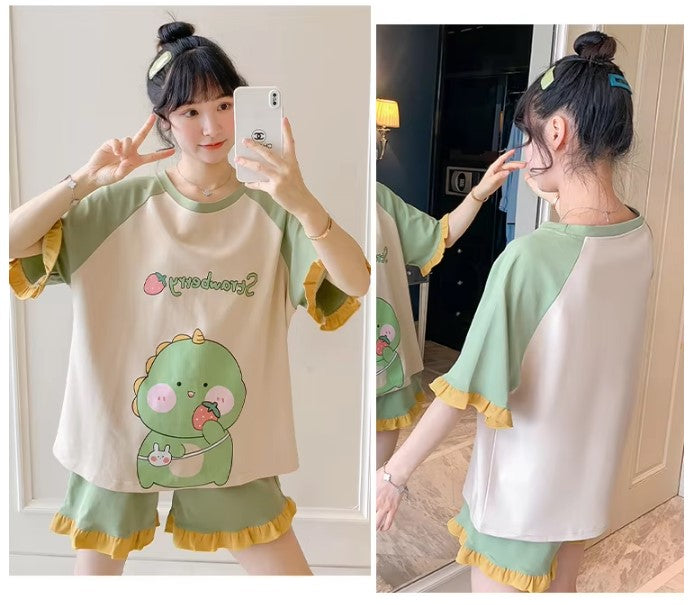 Konstanze - Gerüschtes Pyjama-Set mit Übergrößen-Shirt und Kurzhosen für Frauen
