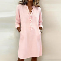 Calyra™-Kleid mit Rüschen am Ausschnitt und Eleganter Passform in Pink