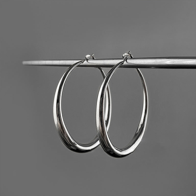 Micara - Bold Loop - Ohrringe
