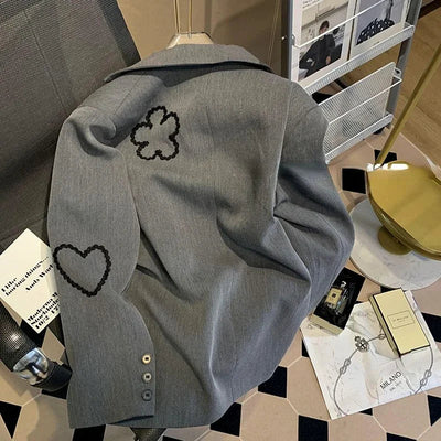 Helke - Anzugjacke mit 3d Floraler Spitzenstickerei und Zwei Knöpfen für Frauen