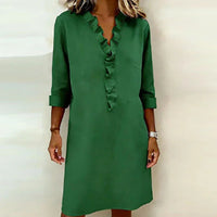 Calyra™-Kleid mit Rüschen am Ausschnitt und Eleganter Passform in Grün