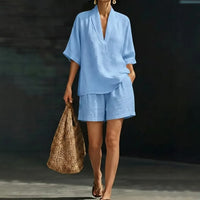 Ayla™ Baumwoll-Leinen-Set mit V-Ausschnitt-Bluse in Blau