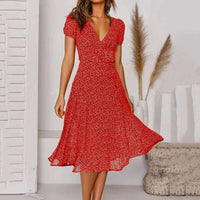 Ernestina | Stilvolles, schmeichelhaftes V-Ausschnitt-Kleid in Rot