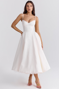 Sophia | Damen Kleid Schlankend Figurbetont Elegant Feminin Modern in Weiß