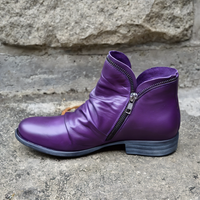 Ingrid | Bequeme Reißverschluss Stiefeletten in Violett