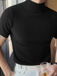 Herren T-Shirt - Slim Fit mit kurzen Ärmeln und Stehkragen | Elegant in Schwarz