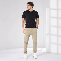Levi™ Premium-Twill-Cargohose mit funktionalen Taschen in Beige