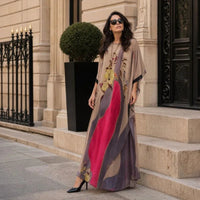 Florenza Kleid & Sheer Overlay Set / Mühelose, vielseitige Eleganz für alle Jahreszeiten! in Khaki mit Rosa + Lila