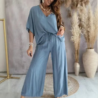 Biarritz™ Set — V-Ausschnitt-Bluse & Palazzo-Hose mit verstellbarem Kordelzugbund in Blau