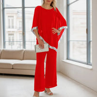 Lola™ Set Oversize-Bluse mit kontrastierendem silbernen Detail und Palazzohose in Rot