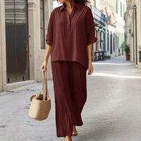 Karin™ Set Langarmbluse mit geknöpftem V-Ausschnitt und Palazzo-Hose in Bordeauxrot