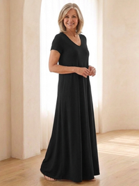 Samira | Maxikleid mit V-Ausschnitt und Taschen in Schwarz