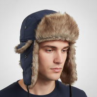 Trappermütze mit Ohrklappen - winddicht und warm in Marineblau