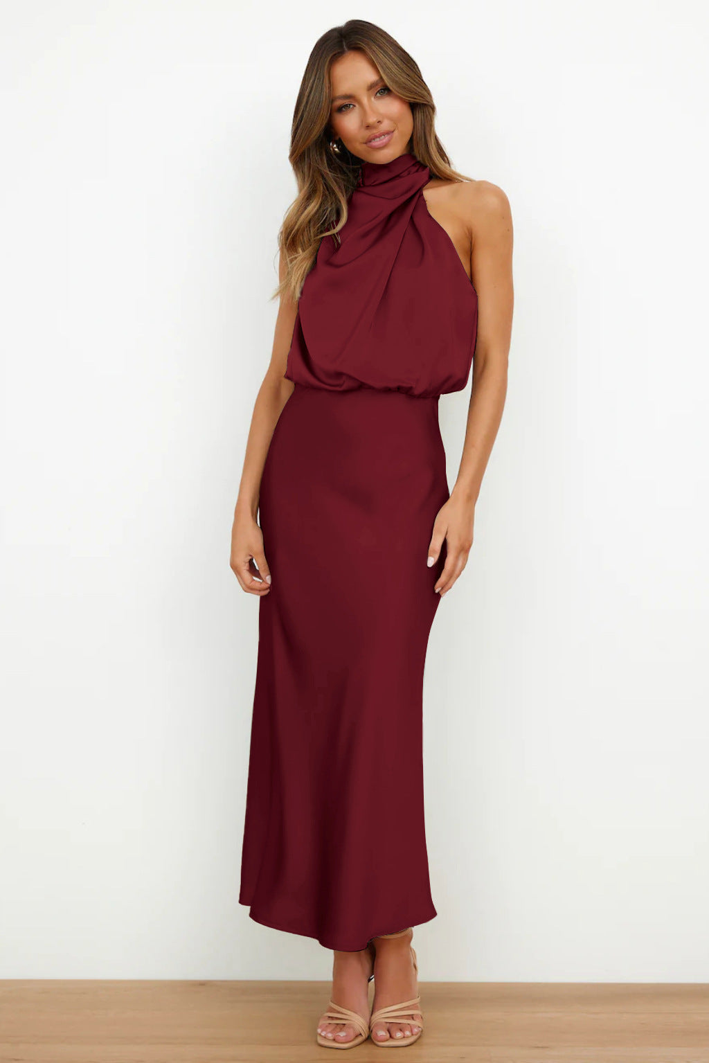 Fudus | Elegantes One Shoulder Satin Kleid