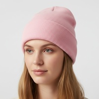 Gestrickte Wintermütze mit warmer Isolierung in Rosa