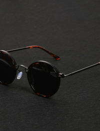Orange / Schwarz