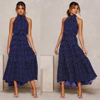 Violette Kleid | Sommer und modern in Dunkelblau