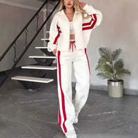 Angelina™ Set mit Stehkragenjacke und modernen Streifen in Weiß