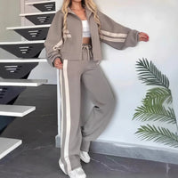 Angelina™ Set mit Stehkragenjacke und modernen Streifen in Grau